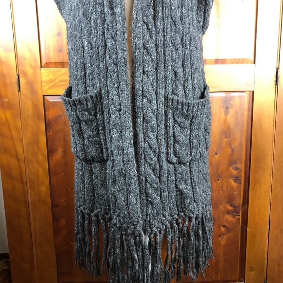 ❤️CABI COZY CHUNKY LONGLINE KNIT FRINGE OVERSIZED SWEATER VEST Timeless Cozy - Picture 6 of 12